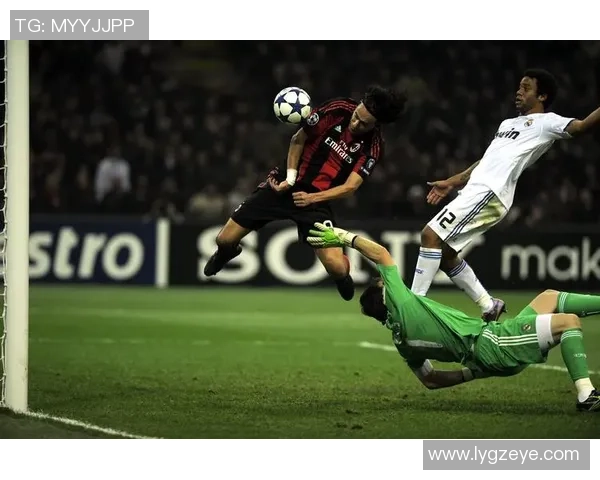 因扎吉球星传奇壁纸精选 足球精神与荣耀展现