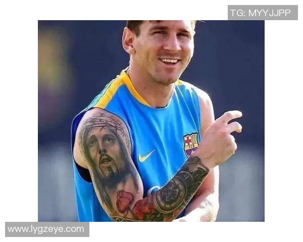 花臂足球球星盘点:那些纹身与球技并存的传奇人物 花臂足球球星盘点:那些纹身与球技并存的传奇人物